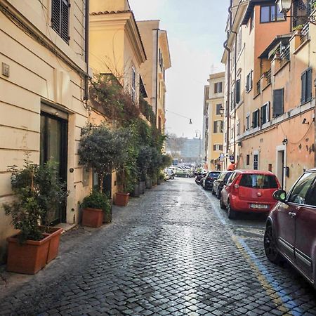 Flatinrome Trastevere Deluxe Rooms - Green Patio المظهر الخارجي الصورة