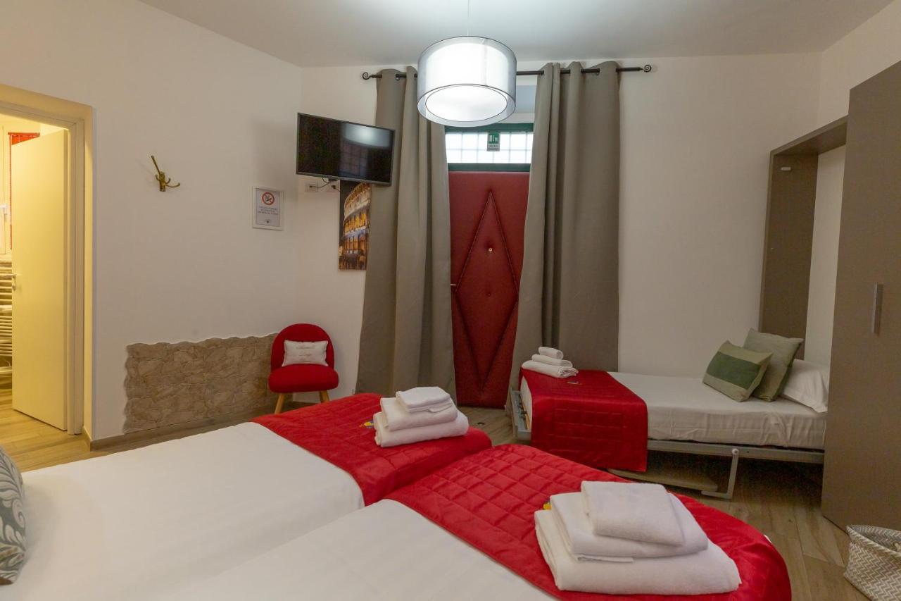Flatinrome Trastevere Deluxe Rooms - Green Patio المظهر الخارجي الصورة